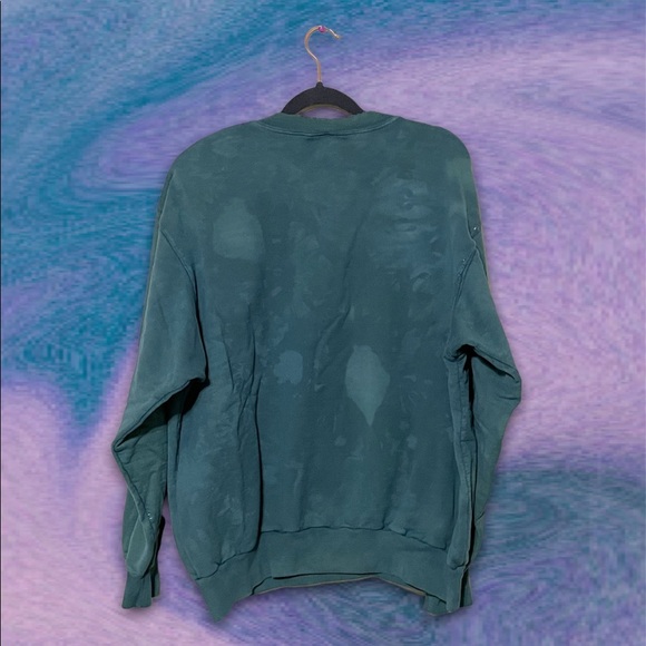 ♥︎ Ikeda Sweater ♥︎ - Picture 2 of 4